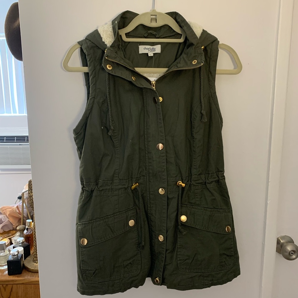 NWT shearling vest with hood, utility details